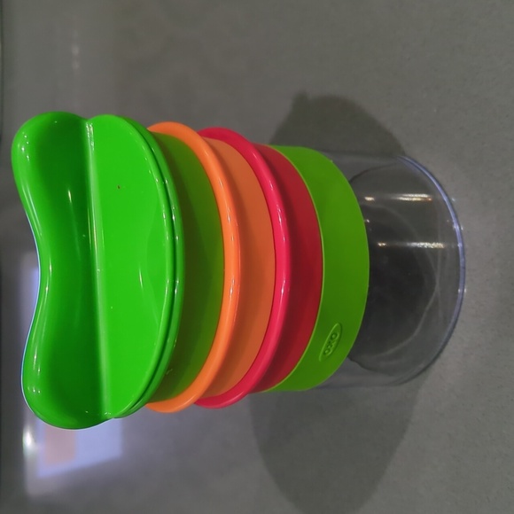 OXO Good Grips 3-Blade Hand-Held Vegetable Spiralizer - Picture 6 of 10